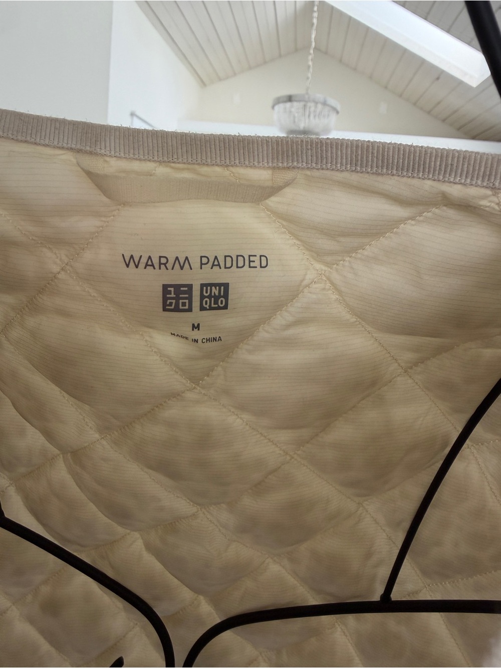 Uniqlo Women's Light Cream Quilted Snap Jacket View 3